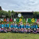 Anak TK IT LHI mengikuti outing class tema tanaman ciptaan Allah di Narakupu